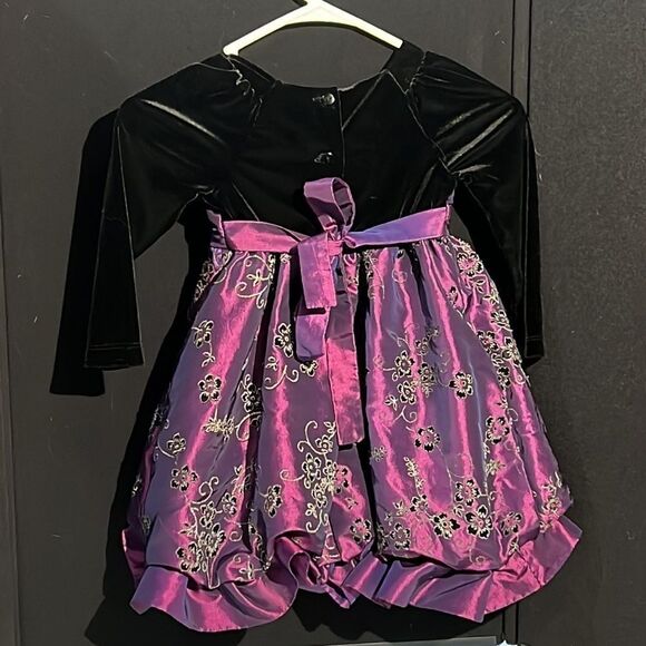 Beautiful Fancy Kids Dress Without Tags Approximate Size 3T - Picture 4 of 12